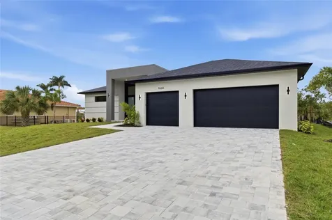 9660 President Circle Port Charlotte FL 33981