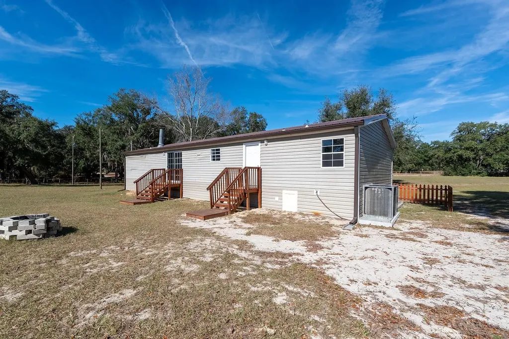 5191 SE 36th Street Trenton FL 32693