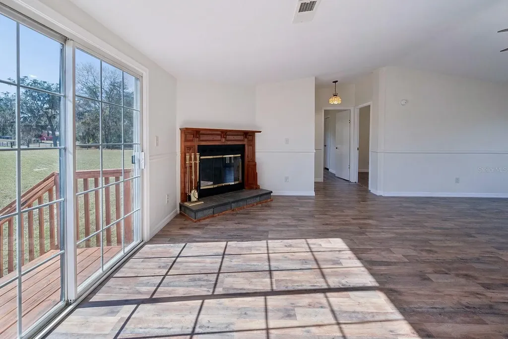 5191 SE 36th Street Trenton FL 32693