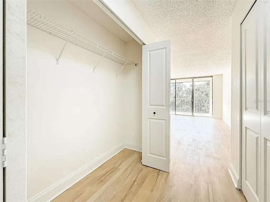 220 Belleview Boulevard Belleair FL 33756