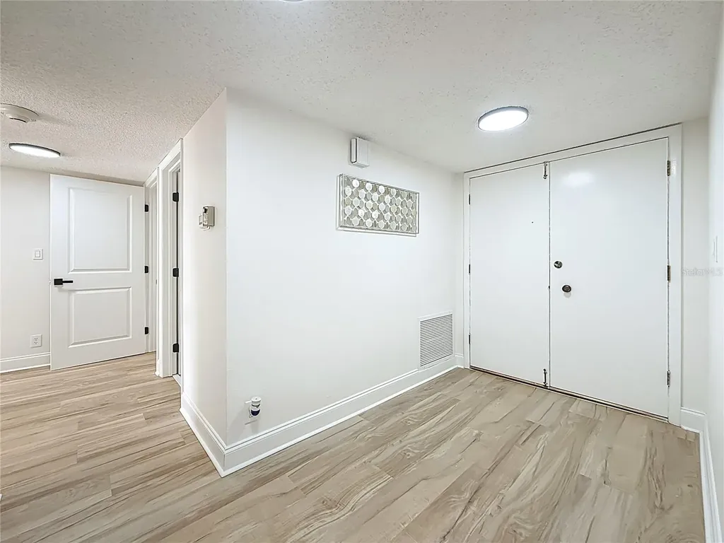 220 Belleview Boulevard Belleair FL 33756