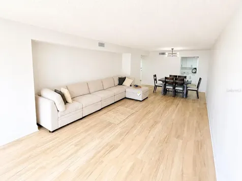 220 Belleview Boulevard Belleair FL 33756