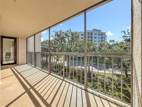 220 Belleview Boulevard Belleair FL 33756