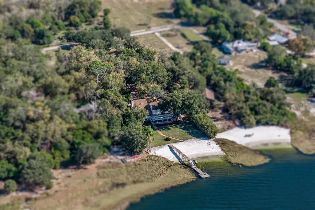 1379 Hollister Road Babson Park FL 33827