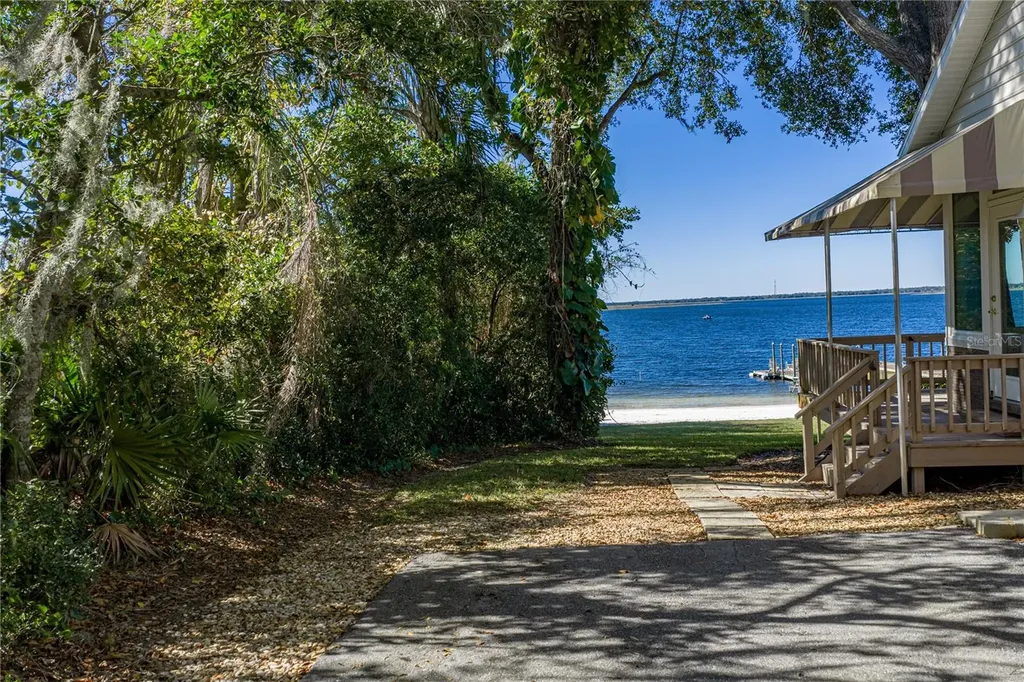 1379 Hollister Road Babson Park FL 33827