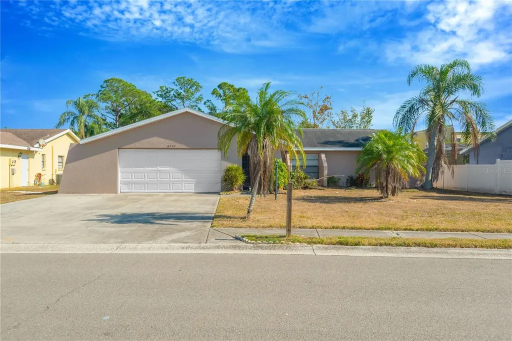6507 Manila Palm Way Apollo Beach FL 33572
