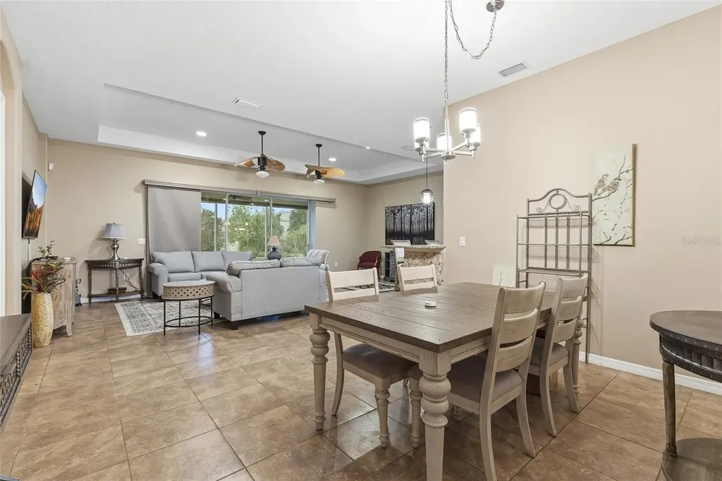 8683 Bridgeport Bay Circle Mount Dora FL 32757