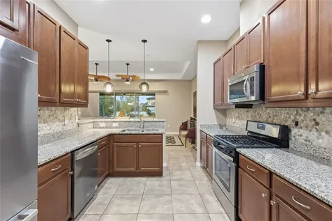 8683 Bridgeport Bay Circle Mount Dora FL 32757
