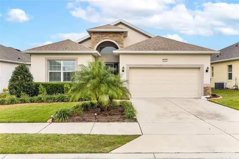 8683 Bridgeport Bay Circle Mount Dora FL 32757