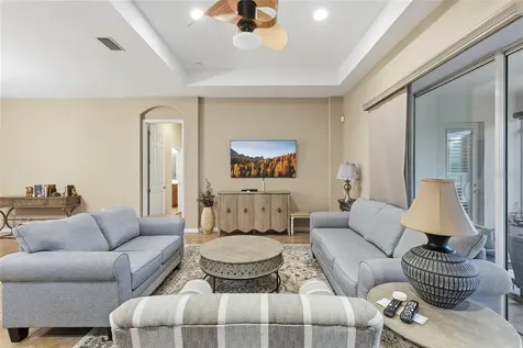 8683 Bridgeport Bay Circle Mount Dora FL 32757
