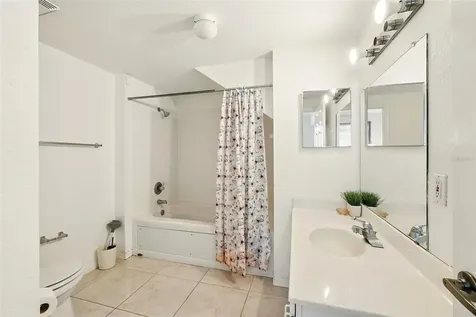 4005 Venetian Bay Drive Kissimmee FL 34741