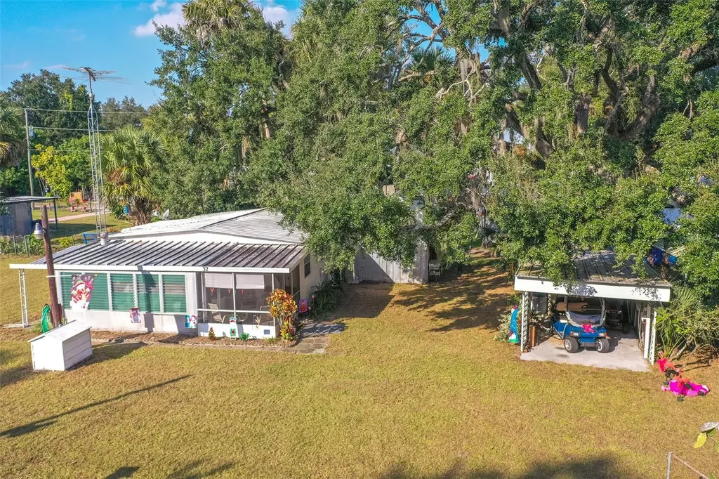 28 Basin Street Lorida FL 33857