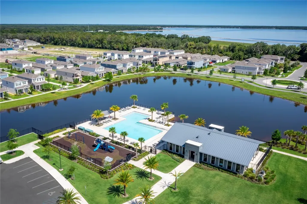 568 Creedmore Lane Debary FL 32713