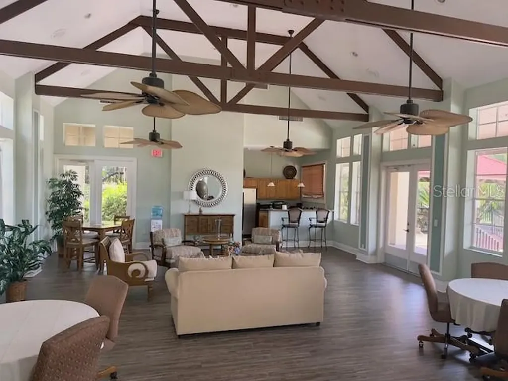 224 Afton Square Altamonte Springs FL 32714