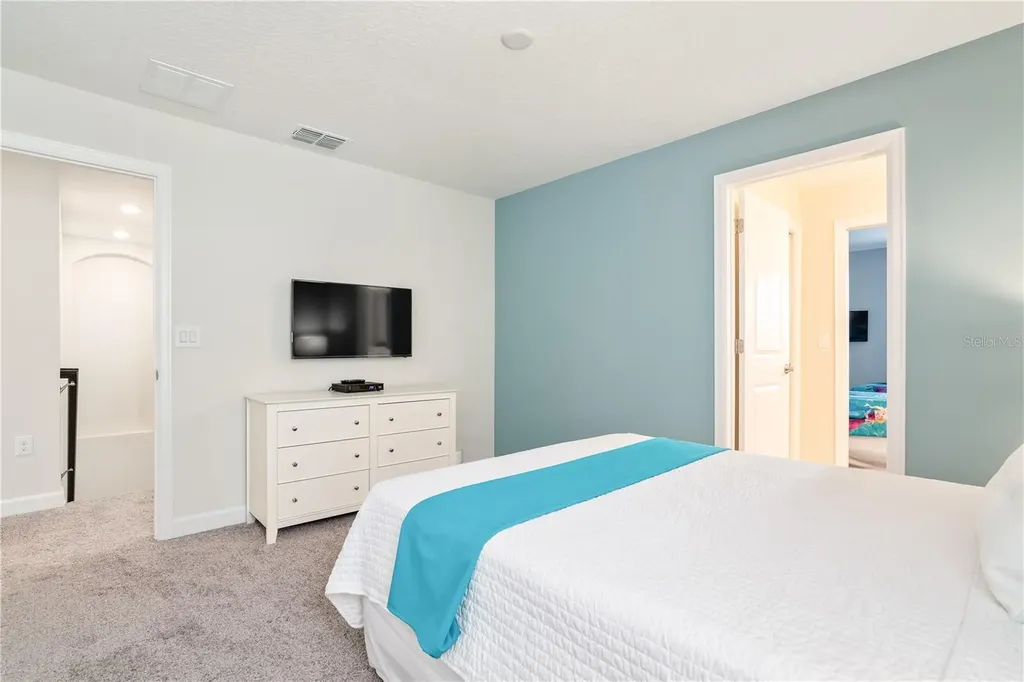 1520 Maidstone Court Champions Gate FL 33896