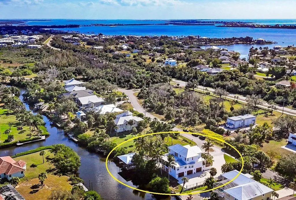 10050 Creekside Drive Placida FL 33946