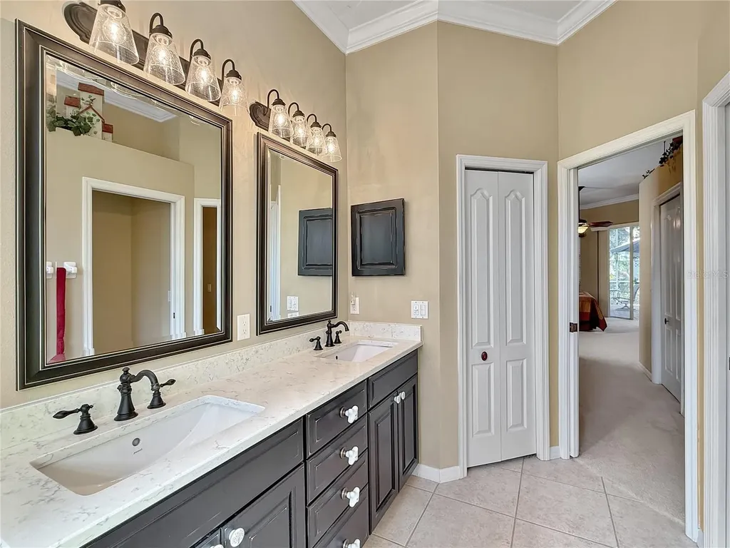 711 Shadow Bay Way Osprey FL 34229