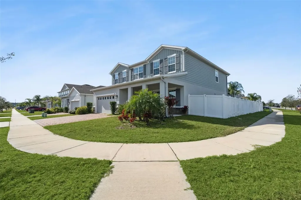 100 Lavenna Avenue St Cloud FL 34771