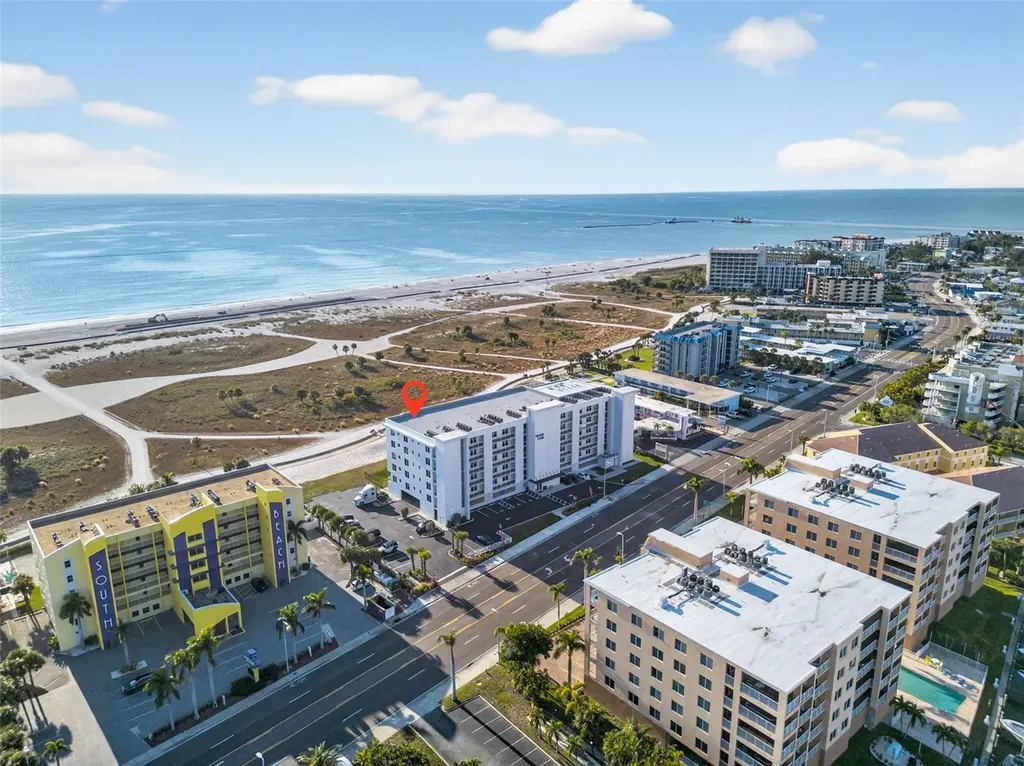 11500 Gulf Boulevard St Petersburg FL 33706