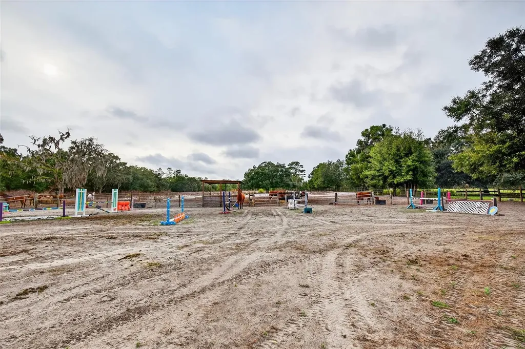 650 NE 170th Avenue Williston FL 32696