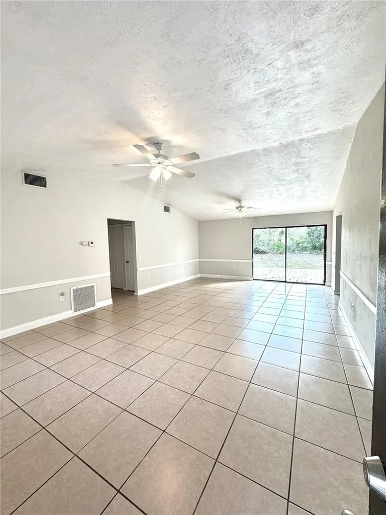 2521 Tansboro Drive Deltona FL 32725