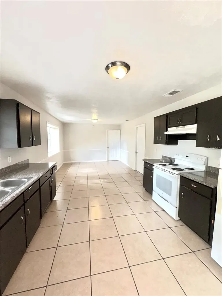 2521 Tansboro Drive Deltona FL 32725