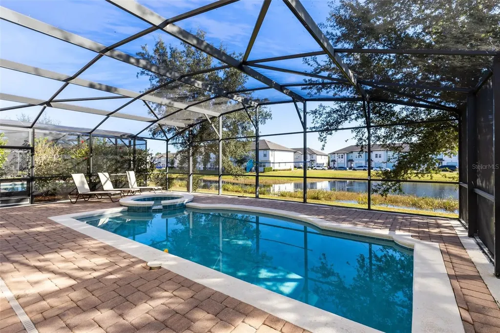 1319 Yorkshire Court Davenport FL 33896