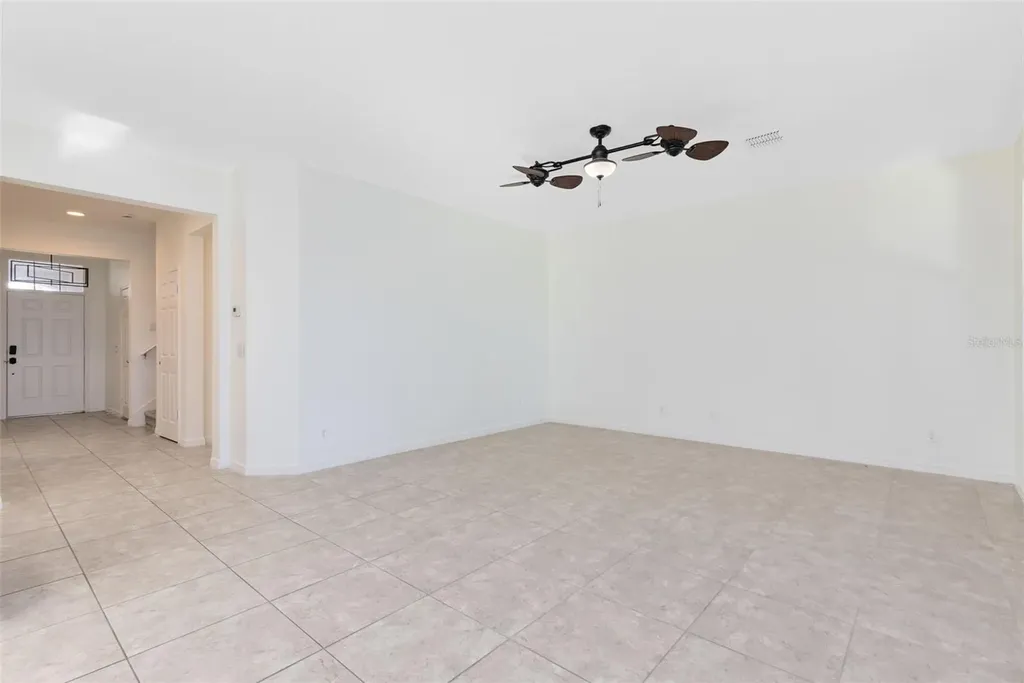 1319 Yorkshire Court Davenport FL 33896