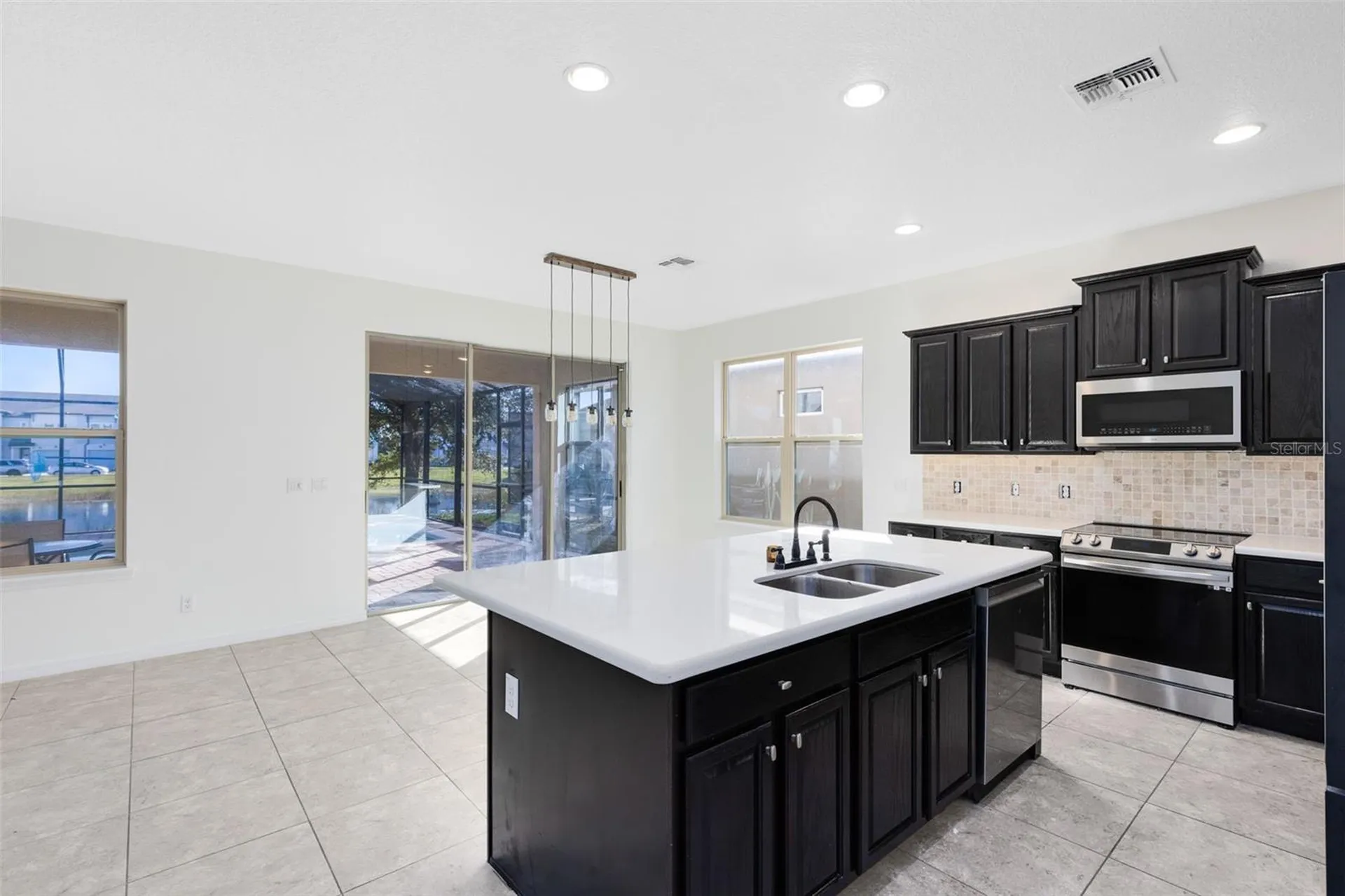 1319 Yorkshire Court Davenport FL 33896