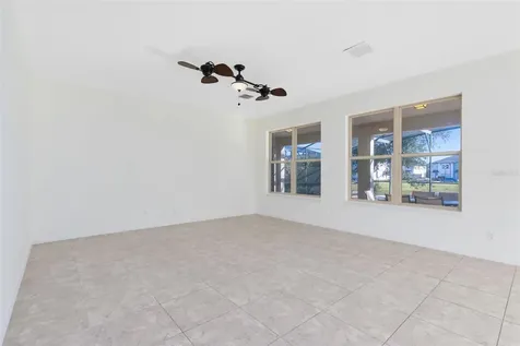 1319 Yorkshire Court Davenport FL 33896