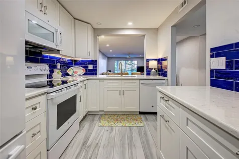 260 Santa Maria Street Venice FL 34285
