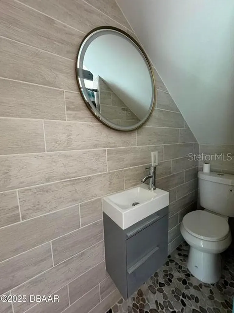 3949 S Peninsula Drive Port Orange FL 32127