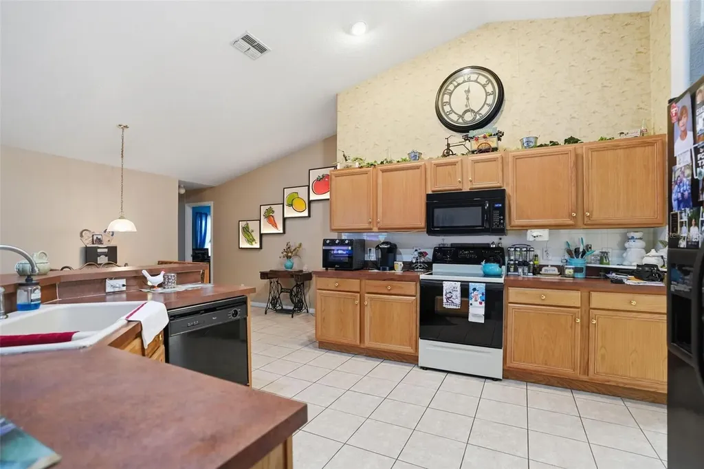 204 Planter Road Spring Hill FL 34606
