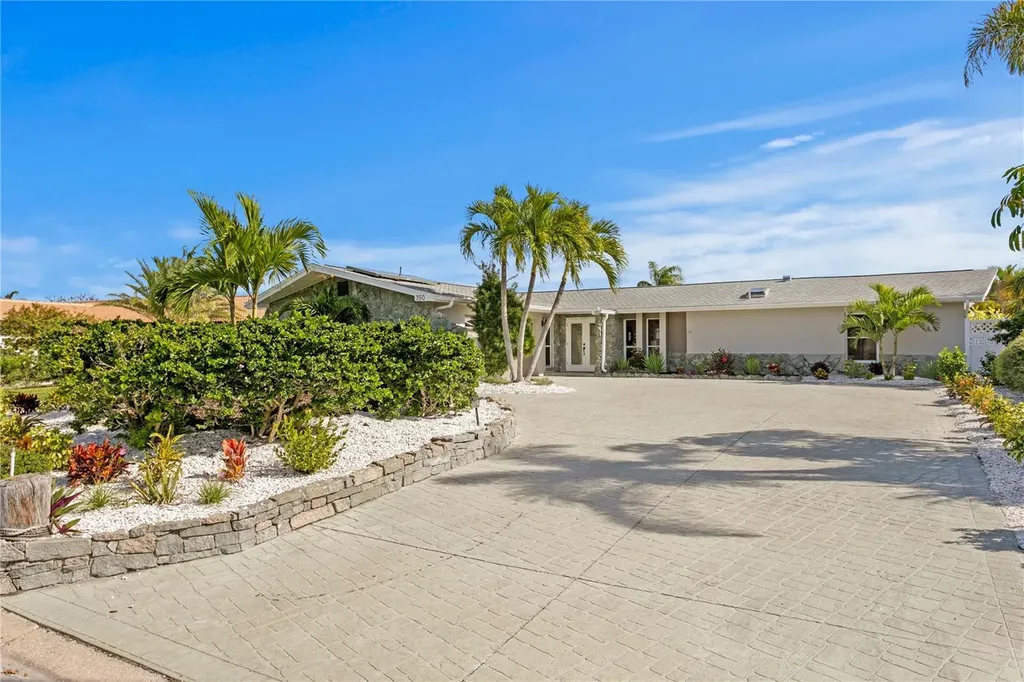 350 N Julia Circle St Pete Beach FL 33706
