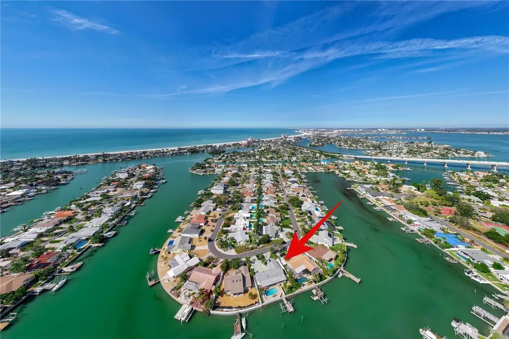 350 N Julia Circle St Pete Beach FL 33706