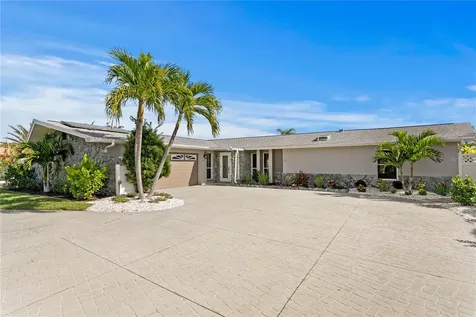 350 N Julia Circle St Pete Beach FL 33706