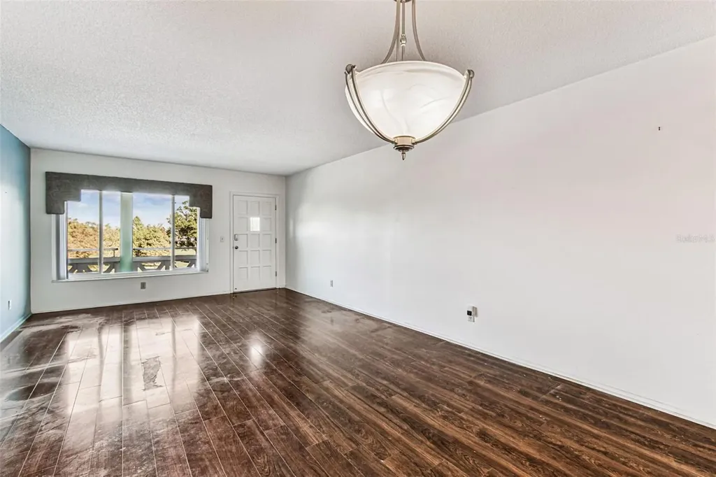 2455 Finlandia Lane Clearwater FL 33763