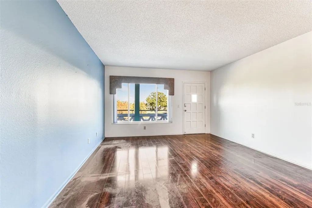 2455 Finlandia Lane Clearwater FL 33763