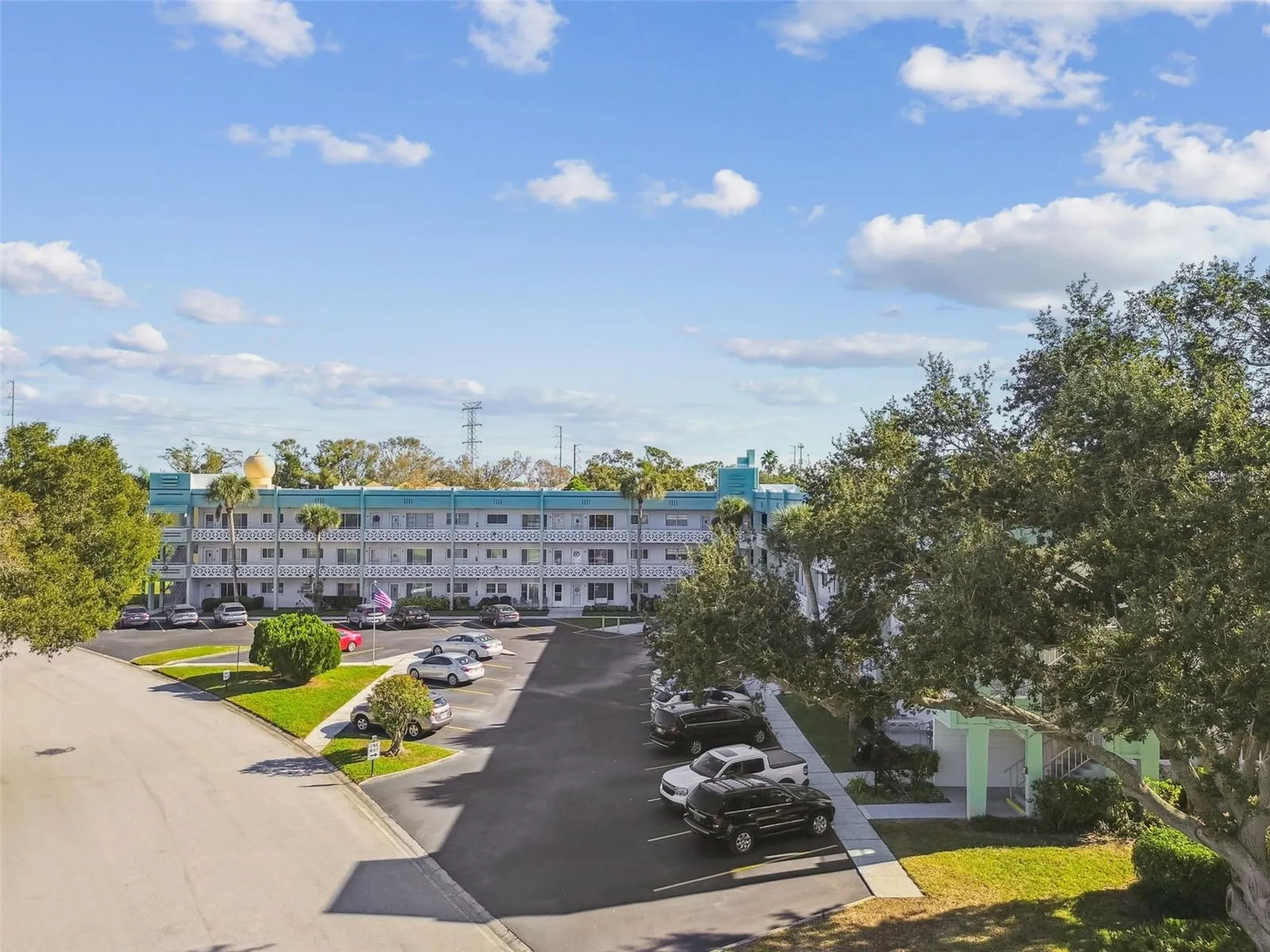 2455 Finlandia Lane Clearwater FL 33763