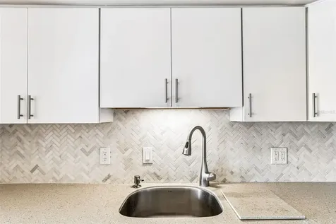 2455 Finlandia Lane Clearwater FL 33763