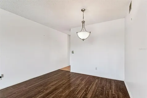 2455 Finlandia Lane Clearwater FL 33763