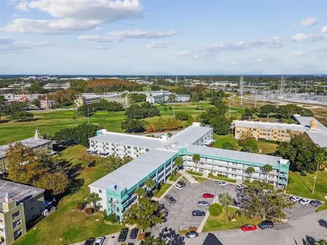 2455 Finlandia Lane Clearwater FL 33763