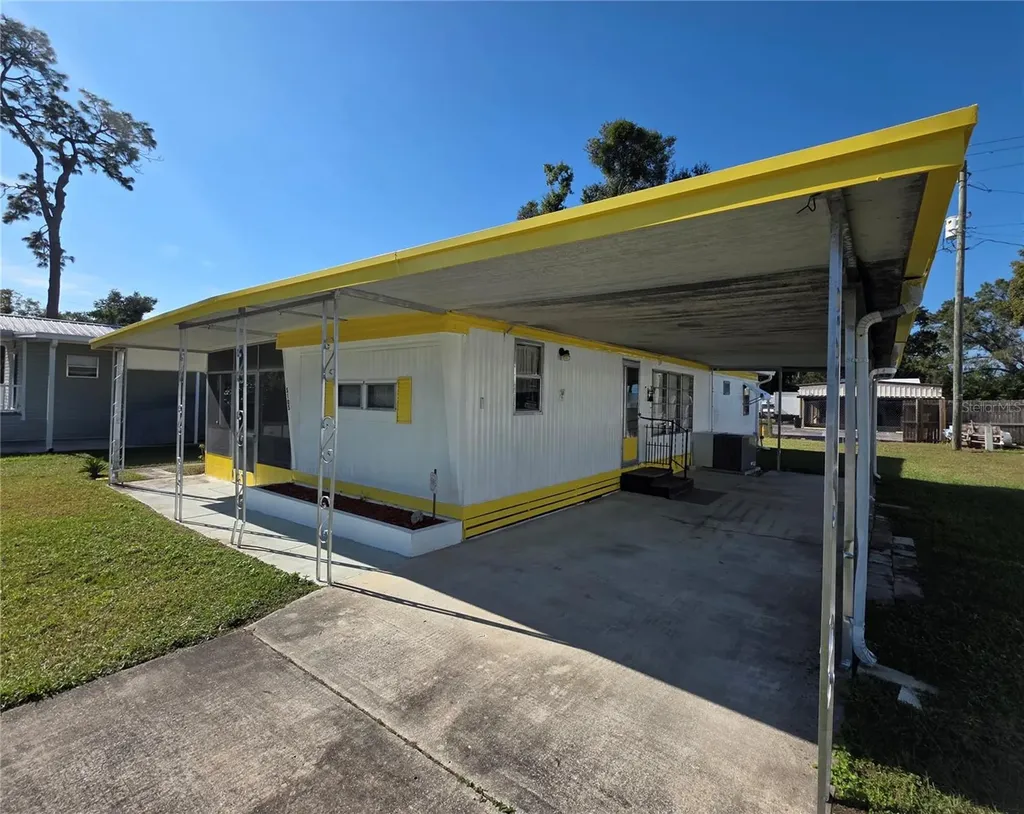 5105 Curran Street Zephyrhills FL 33542