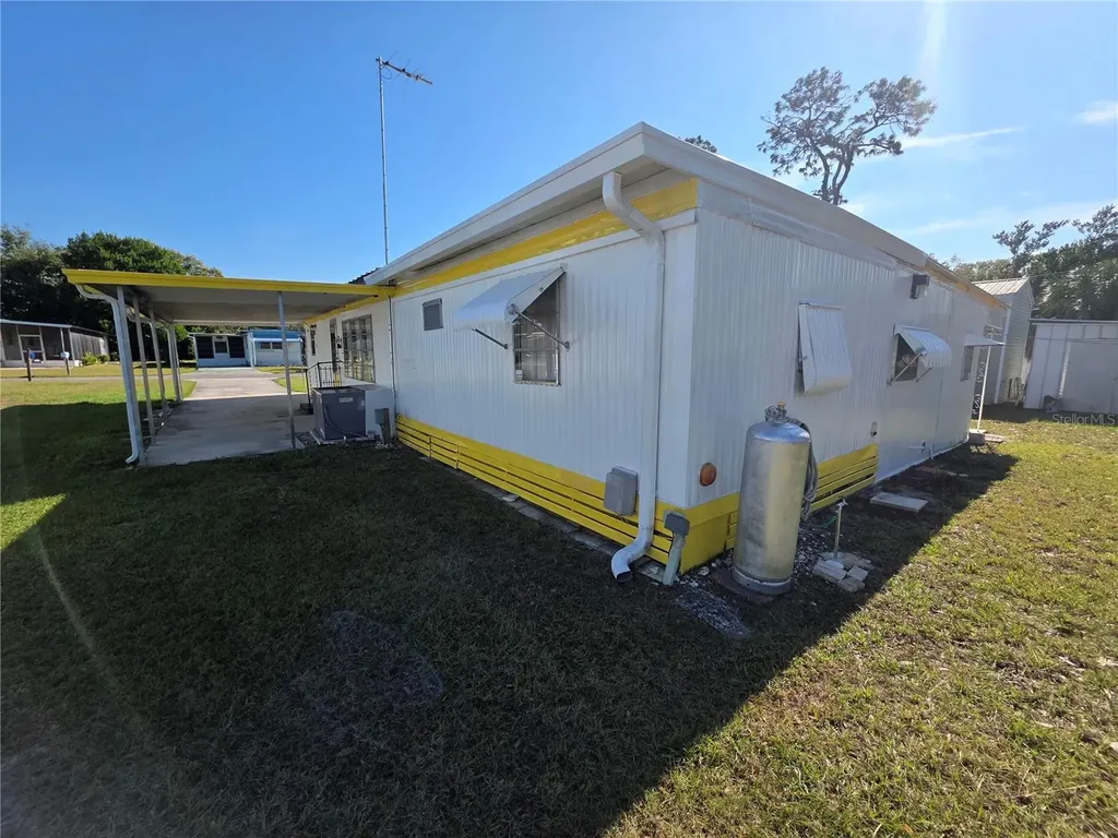 5105 Curran Street Zephyrhills FL 33542