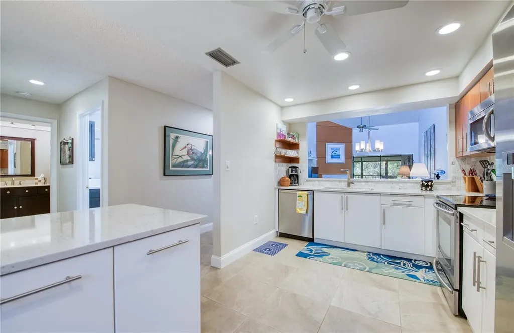 1304 Pasadena Avenue S South Pasadena FL 33707