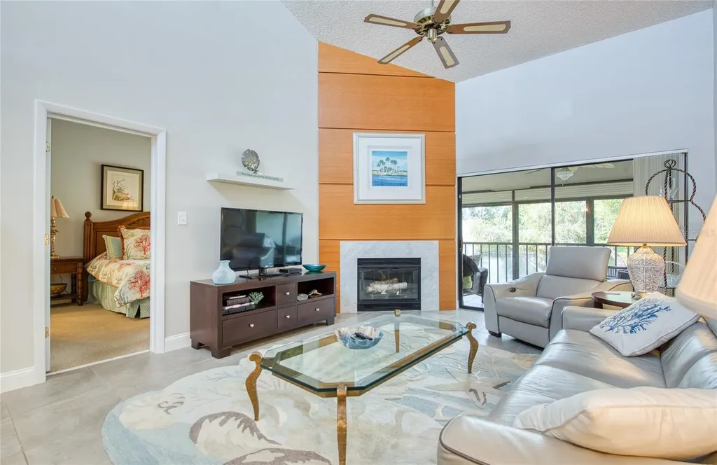 1304 Pasadena Avenue S South Pasadena FL 33707