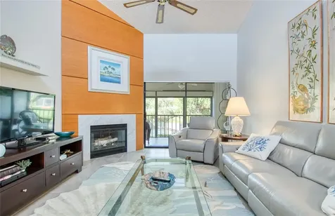 1304 Pasadena Avenue S South Pasadena FL 33707