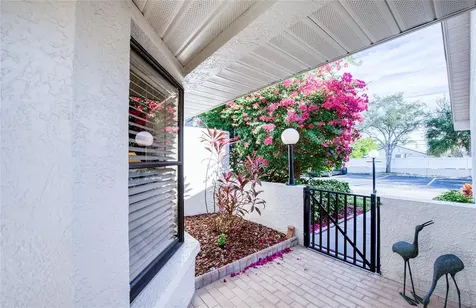 1304 Pasadena Avenue S South Pasadena FL 33707