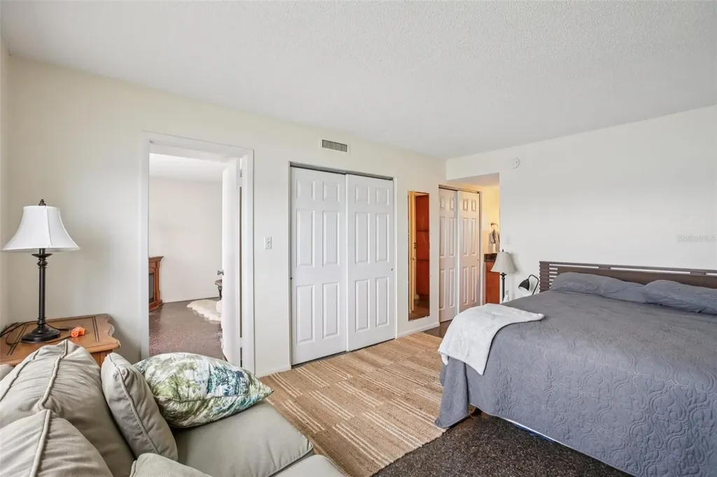 9 Haig Place Dunedin FL 34698