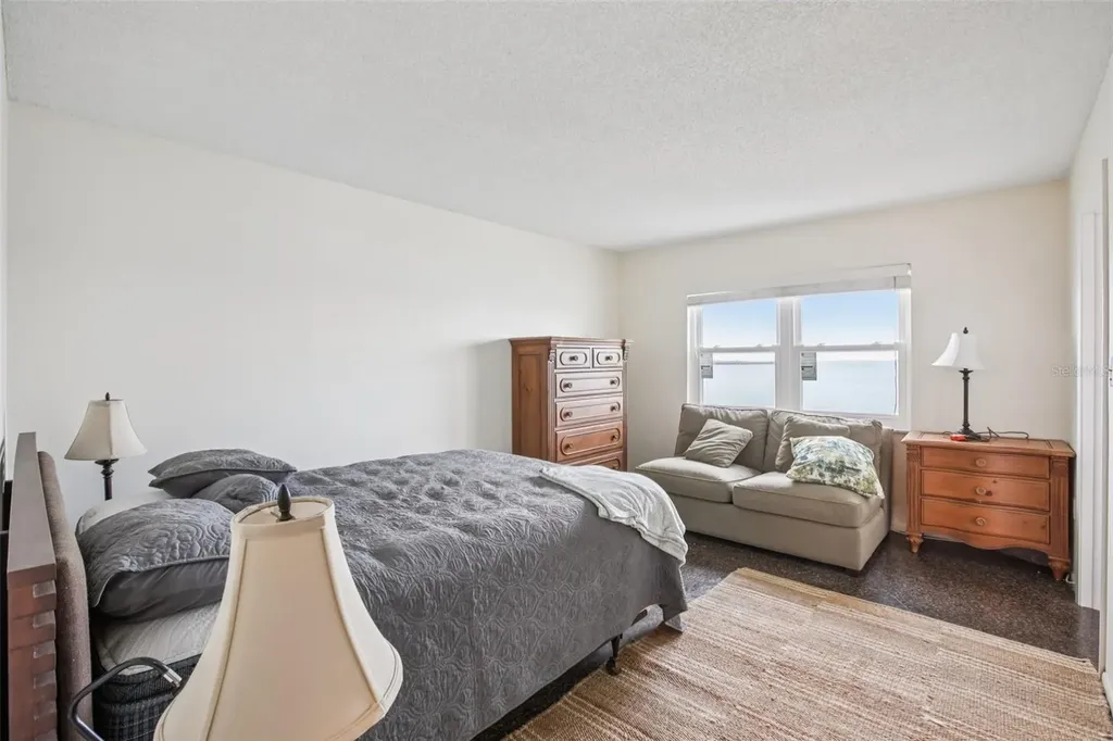 9 Haig Place Dunedin FL 34698